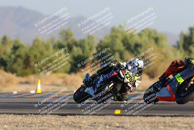 media/Nov-19-2023-CVMA (Sun) [[1f3d1b7ccb]]/Race 17 Amateur Supersport Middleweight/